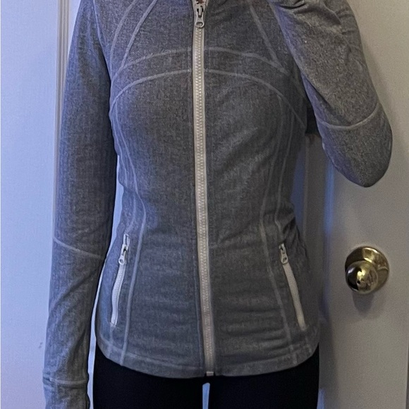 Vintage Lululemon define jacket - Picture 2 of 6